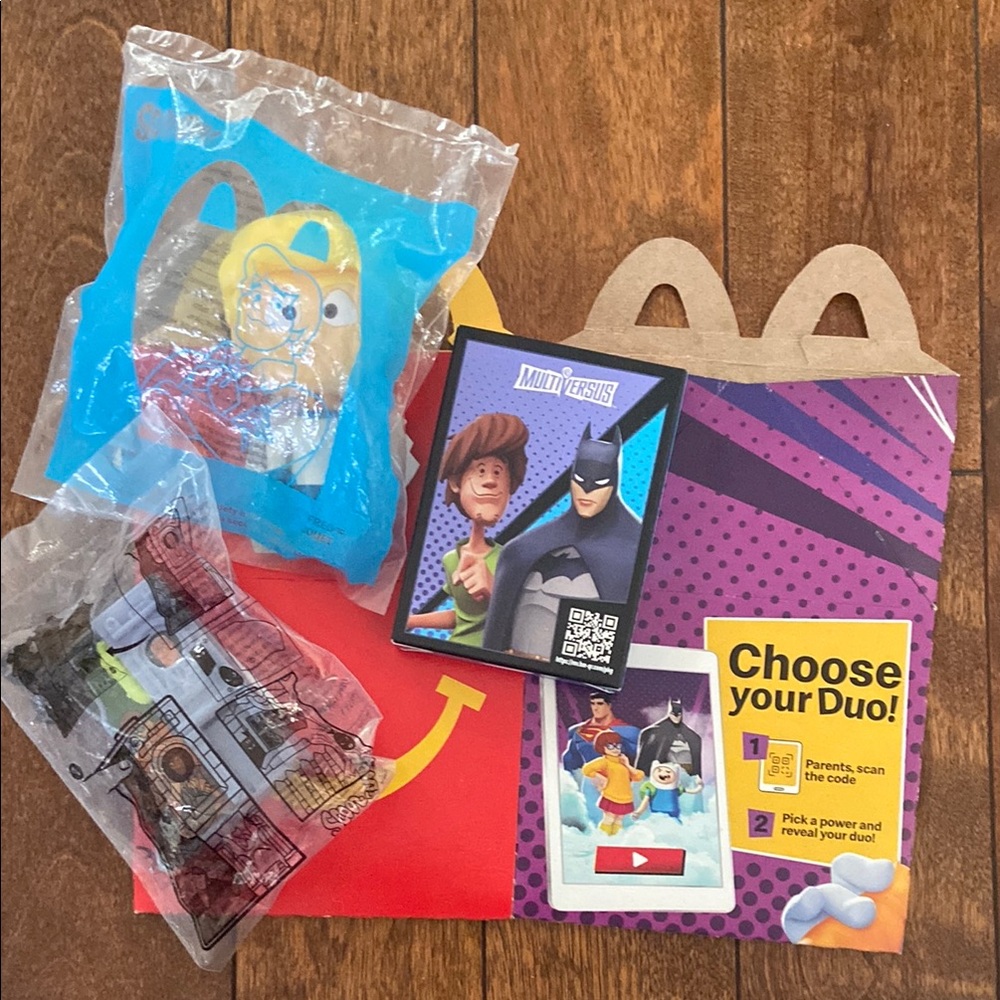 Bundle of 3 Scooby Doo McDonald’s/Burger King Happy Meal Toys with Box
